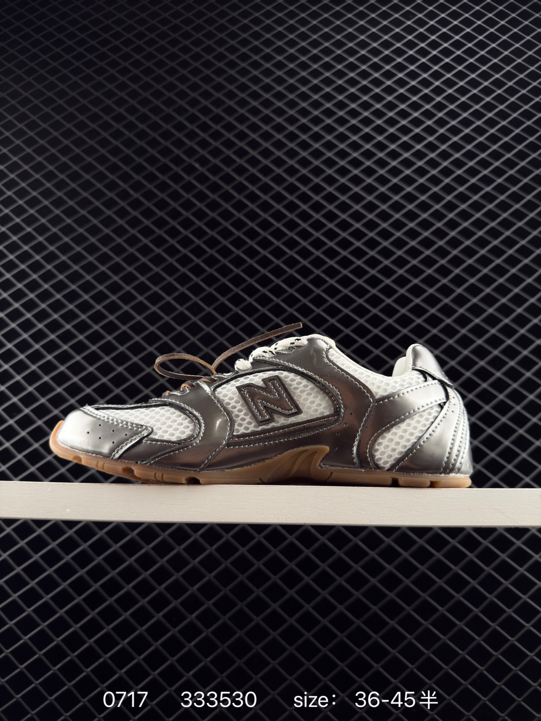 New Balance x MIU MIU   NB 530